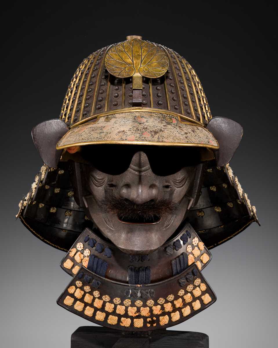 Lot 93 - A LACQUERED IRON ZABOSHI KABUTO WITH NKBKHK TOKUBETSU KICHO SHIRYO CERTIFICATE