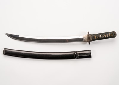 Lot 533 - A NAGINATA NAOSHI WAKIZASHI IN KOSHIRAE