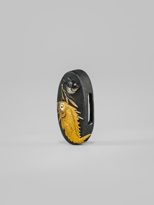 Lot 593 - SUZUKI HIROTSUGU: A SUPERB ISHIGURO SCHOOL ‘AQUATIC LIFE’ MITOKOROMONO SET (KOZUKA, FUCHI, AND KASHIRA)