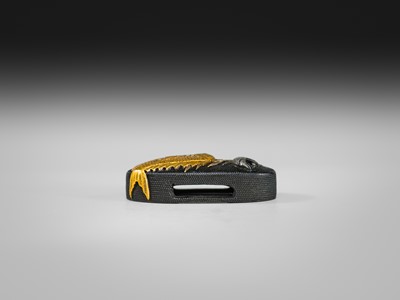 Lot 593 - SUZUKI HIROTSUGU: A SUPERB ISHIGURO SCHOOL ‘AQUATIC LIFE’ MITOKOROMONO SET (KOZUKA, FUCHI, AND KASHIRA)