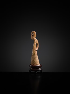 Lot 111 - A RARE MINIATURE BONE FIGURE OF A DANCER, LATE SHANG TO WESTERN ZHOU DYNASTY, CIRCA 1200–771 BC