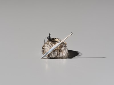 Lot 19 - HATTORI: A FINE SILVER AND SHAKUDO ‘CORMORANT FISHING’ YOJITATE (TOOTHPICK HOLDER)