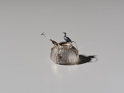 Lot 19 - HATTORI: A FINE SILVER AND SHAKUDO ‘CORMORANT FISHING’ YOJITATE (TOOTHPICK HOLDER)