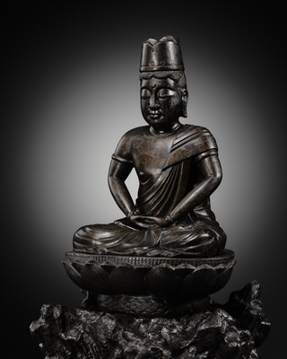 Lot 62 - A RARE BRONZE FIGURE OF DAINICHI NYORAI, EDO PERIOD