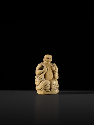 Lot 76 - A LARGE AND UNUSUAL SOLID WALRUS TUSK NETSUKE OF GAMA SENNIN