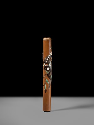 Lot 72 - HASEGAWA IKKO: A SUPERB AND LARGE INLAID BAMBOO KISERUZUTSU (PIPE CASE) DEPICTING A SPARROW AND FOLIAGE
