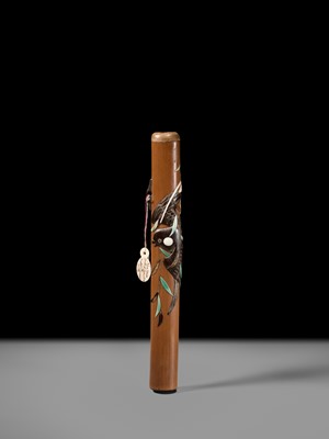 Lot 72 - HASEGAWA IKKO: A SUPERB AND LARGE INLAID BAMBOO KISERUZUTSU (PIPE CASE) DEPICTING A SPARROW AND FOLIAGE