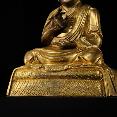 Lot 26 - A GILT COPPER ALLOY FIGURE OF ROLPAI DORJE, THE THIRD CHANGKYA HUTUKTU, QIANLONG PERIOD