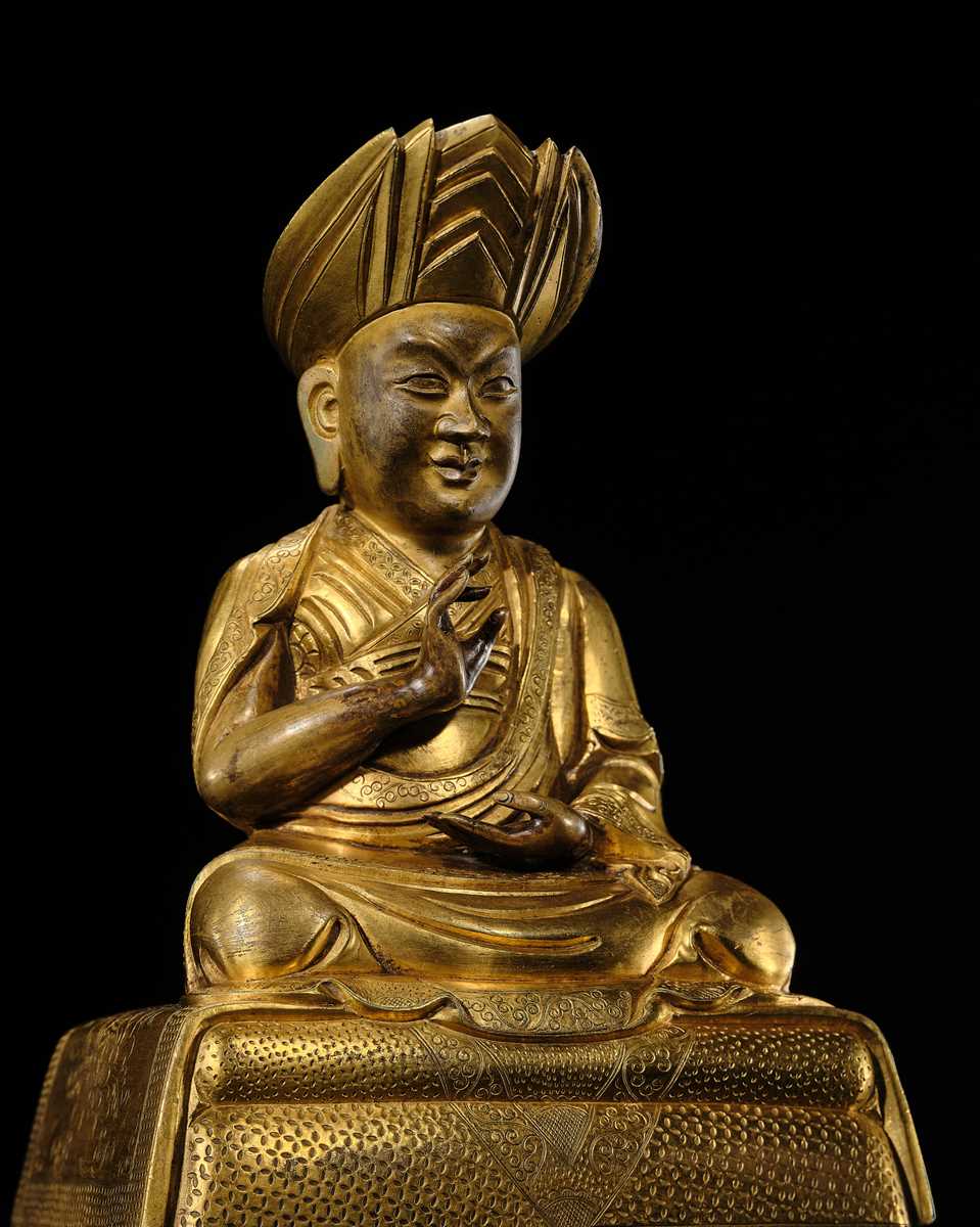 Lot 26 - A GILT COPPER ALLOY FIGURE OF ROLPAI DORJE, THE THIRD CHANGKYA HUTUKTU, QIANLONG PERIOD