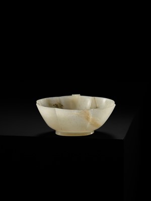Lot 175 - A SMALL MUGHAL JADE WINE CUP, 17TH-18TH CENTURY