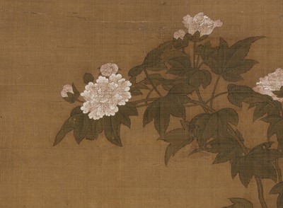 A SILK PAINTING OF EGRETS AND PEONIES, QING DYNASTY
