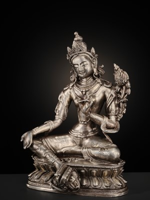 A SILVER FIGURE OF SYAMATARA, QING DYNASTY, 18TH-19TH CENTURY
