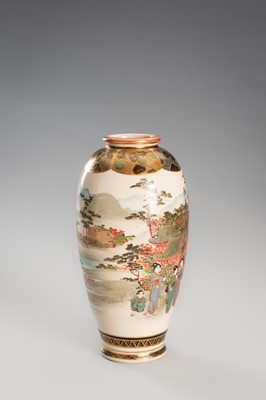 Lot 206 - JUNZAN: A PAIR OF SATSUMA EARTHENWARE VASES WITH COURT LADIES