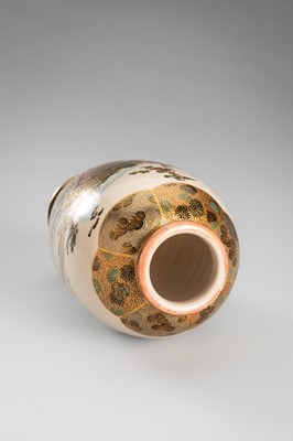 Lot 206 - JUNZAN: A PAIR OF SATSUMA EARTHENWARE VASES WITH COURT LADIES