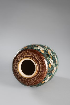 Lot 209 - A GROUP LOT WITH TWO SIGNED SATSUMA EARTHENWARE VASES