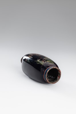 Lot 1548 - A LOT WITH TWO CLOISONNÉ ‘FLORAL’ VASES