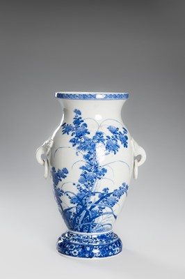 Lot 220 - KAWAMOTO MASUKICHI: A PAIR OF FINE SETO BLUE AND WHITE PORCELAIN VASES