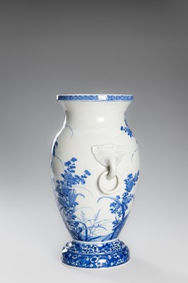 Lot 220 - KAWAMOTO MASUKICHI: A PAIR OF FINE SETO BLUE AND WHITE PORCELAIN VASES