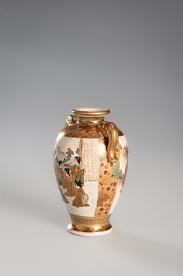 Lot 1570 - A GROUP LOT WITH TWO SIGNED SATSUMA EARTHENWARE VASES