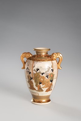 Lot 1570 - A GROUP LOT WITH TWO SIGNED SATSUMA EARTHENWARE VASES