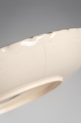 Lot 212 - A GROUP LOT WITH A SIGNED SATSUMA EARTHENWARE DISH AND BOWL