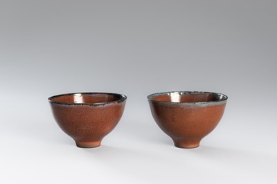 Lot 187 - A LOT WITH THREE CERAMIC BOWLS