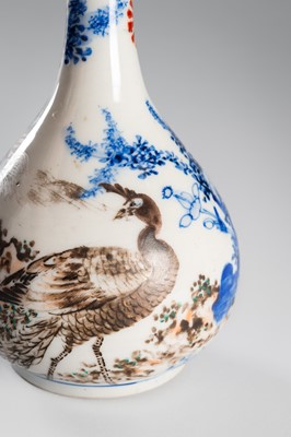 Lot 1577 - A GROUP LOT WITH AN IMARI AND A HIZEN TOKKURI BOTTLE VASES