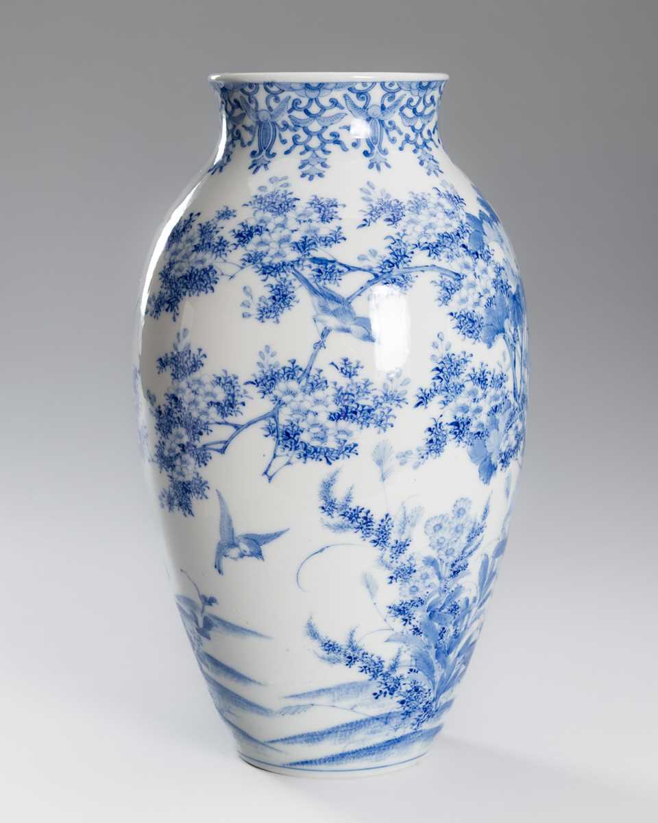Lot 1586 - A BLUE AND WHITE PORCELAIN ‘BIRDS AND FLOWERS’ VASE