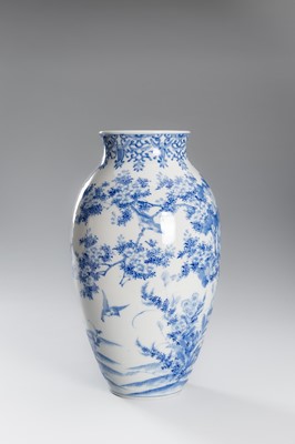 Lot 1586 - A BLUE AND WHITE PORCELAIN ‘BIRDS AND FLOWERS’ VASE
