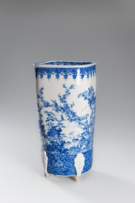 Lot 222 - KATO SAMPEI: A SETO-WARE BLUE AND WHITE PORCELAIN ‘BIRDS AND FLOWERS’ VASE