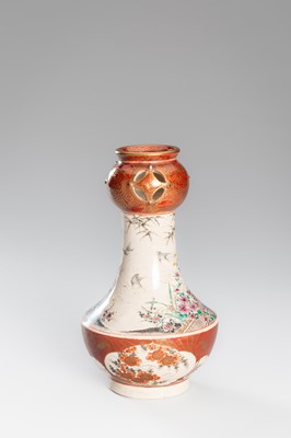 Lot 210 - A FINE SATSUMA PORCELAIN VASE WITH FLOWERS