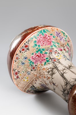 Lot 210 - A FINE SATSUMA PORCELAIN VASE WITH FLOWERS