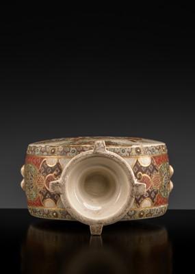 Lot 1573 - A SATSUMA EARTHENWARE VASE WITH WARRIORS AND BOYS