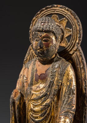 Lot 83 - A GILT-LACQUERED WOOD FIGURE OF AMIDA NYORAI