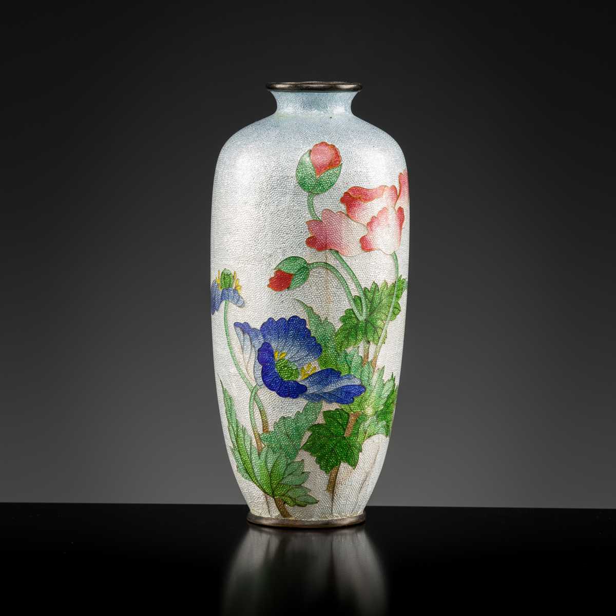 Lot 168 - OTA: GINBARI CLOISONNÉ VASE WITH PEONY BLOSSOMS