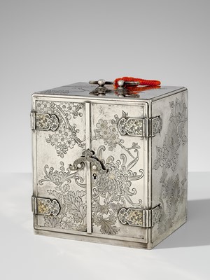 Lot 15 - TERUYOSHI: A FINE SILVER KODANSU (SMALL CABINET)