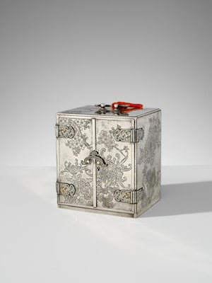 Lot 15 - TERUYOSHI: A FINE SILVER KODANSU (SMALL CABINET)
