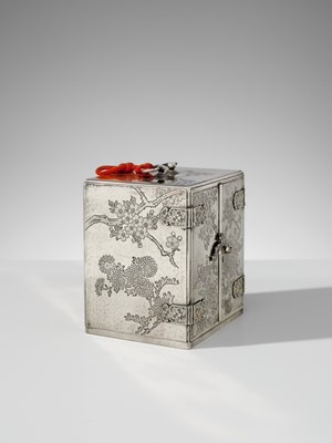 Lot 15 - TERUYOSHI: A FINE SILVER KODANSU (SMALL CABINET)