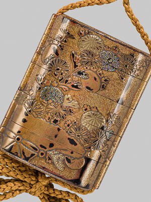 Lot 2 - A FINE FOUR-CASE LACQUER INRO WITH CHRYSANTHEMUMS, WITH EN-SUITE NETSUKE AND OJIME