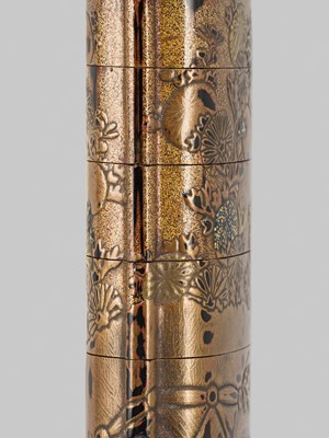 Lot 2 - A FINE FOUR-CASE LACQUER INRO WITH CHRYSANTHEMUMS, WITH EN-SUITE NETSUKE AND OJIME