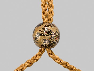 Lot 2 - A FINE FOUR-CASE LACQUER INRO WITH CHRYSANTHEMUMS, WITH EN-SUITE NETSUKE AND OJIME