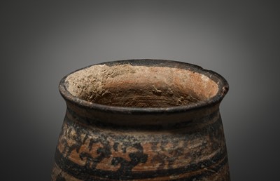 Lot 105 - A NEOLITHIC POTTERY ‘ZEBU’ CUP, INDUS VALLEY CIVILIZATION, 3300 BC to 1300 BC