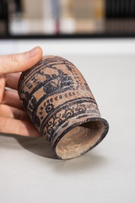 Lot 105 - A NEOLITHIC POTTERY ‘ZEBU’ CUP, INDUS VALLEY CIVILIZATION, 3300 BC to 1300 BC