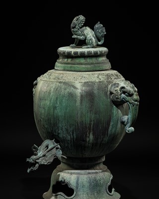 A LARGE AND MASSIVE BRONZE TEMPLE WATER FOUNTAIN WITH DRAGON SPOUT