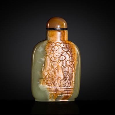Lot 193 - A LARGE GREEN AND RUSSET JADE SNUFF BOTTLE, MASTER OF THE ROCKS SCHOOL, QIANLONG PERIOD