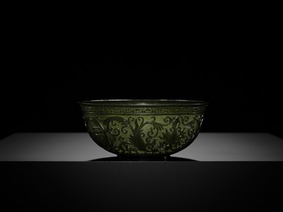 A MUGHAL-STYLE GREEN JADE ‘LOTUS’ BOWL, 18TH CENTURY