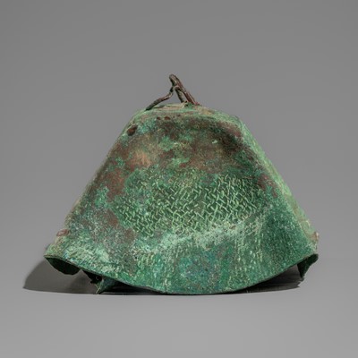 A RARE BRONZE RITUAL BELL, DONG SON CULTURE