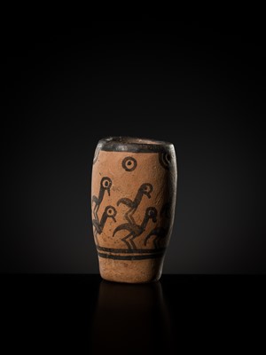 Lot 106 - A SMALL SLIP DECORATED ‘FLOCK OF BIRDS’ POTTERY CUP, INDUS VALLEY