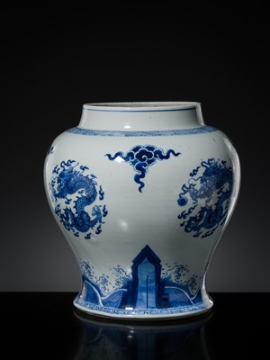 Lot 167 - A BLUE AND WHITE ‘DRAGON’ JAR, KANGXI PERIOD