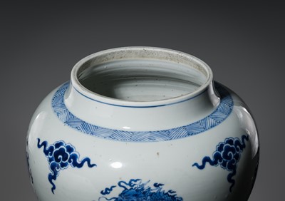Lot 167 - A BLUE AND WHITE ‘DRAGON’ JAR, KANGXI PERIOD